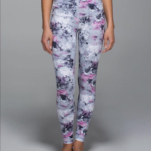 Lululemon Moody Mirage Gray Floral Leggings - Picture 12 of 15